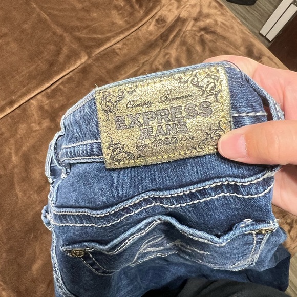 Woman’s size 10R Express jeans - Picture 8 of 10